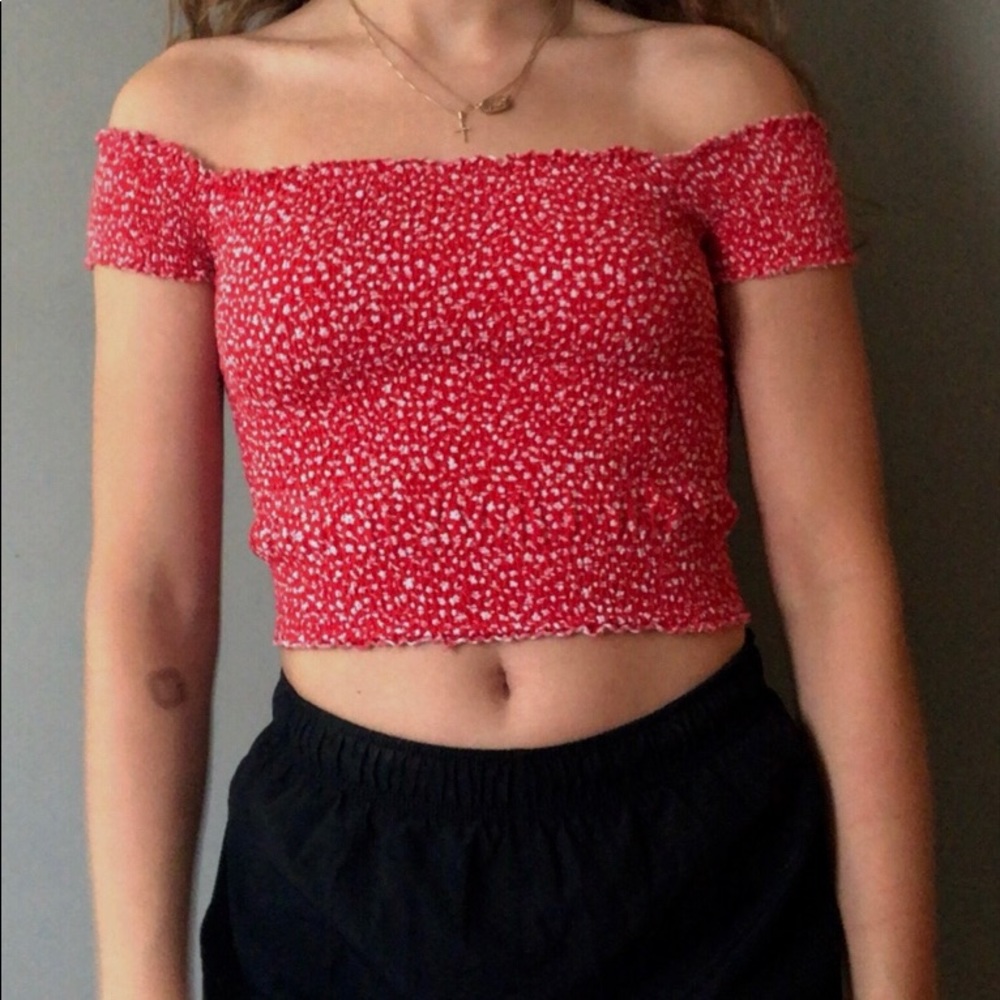 Garage crop top